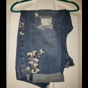 Torrid boyfriend crop jean